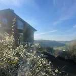 Апартаменты Traumferienwohnung Am Wald 2