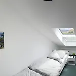 Апартаменты Traumferienwohnung Am Wald 2 *