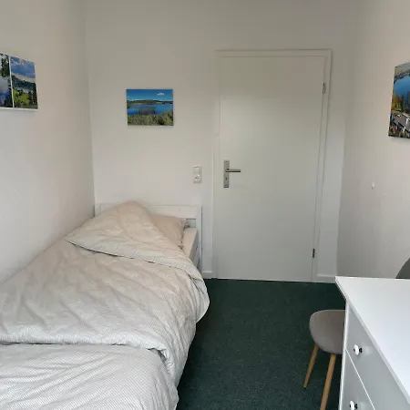 Traumferienwohnung Am Wald 2 דירה דאון