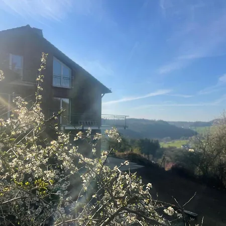 Daire Traumferienwohnung Am Wald 2