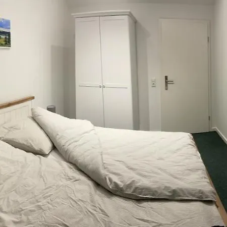 Daire Traumferienwohnung Am Wald 2 *